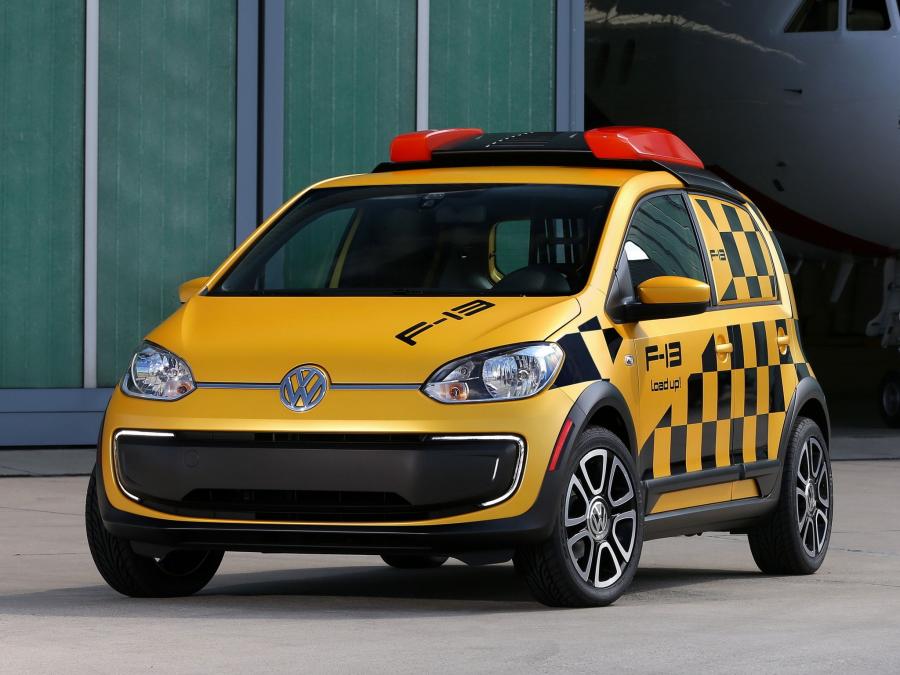  Volkswagen e-load up! Concept 2013 года  (фото 12 из 12)